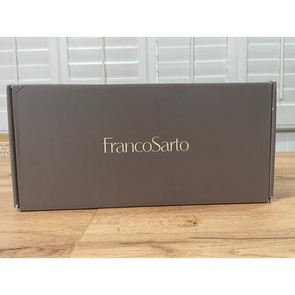 Franco Sarto Racer Pump Black Leather Size 8 Wide NIB Timeless Dressy Shoes - Picture 14 of 14